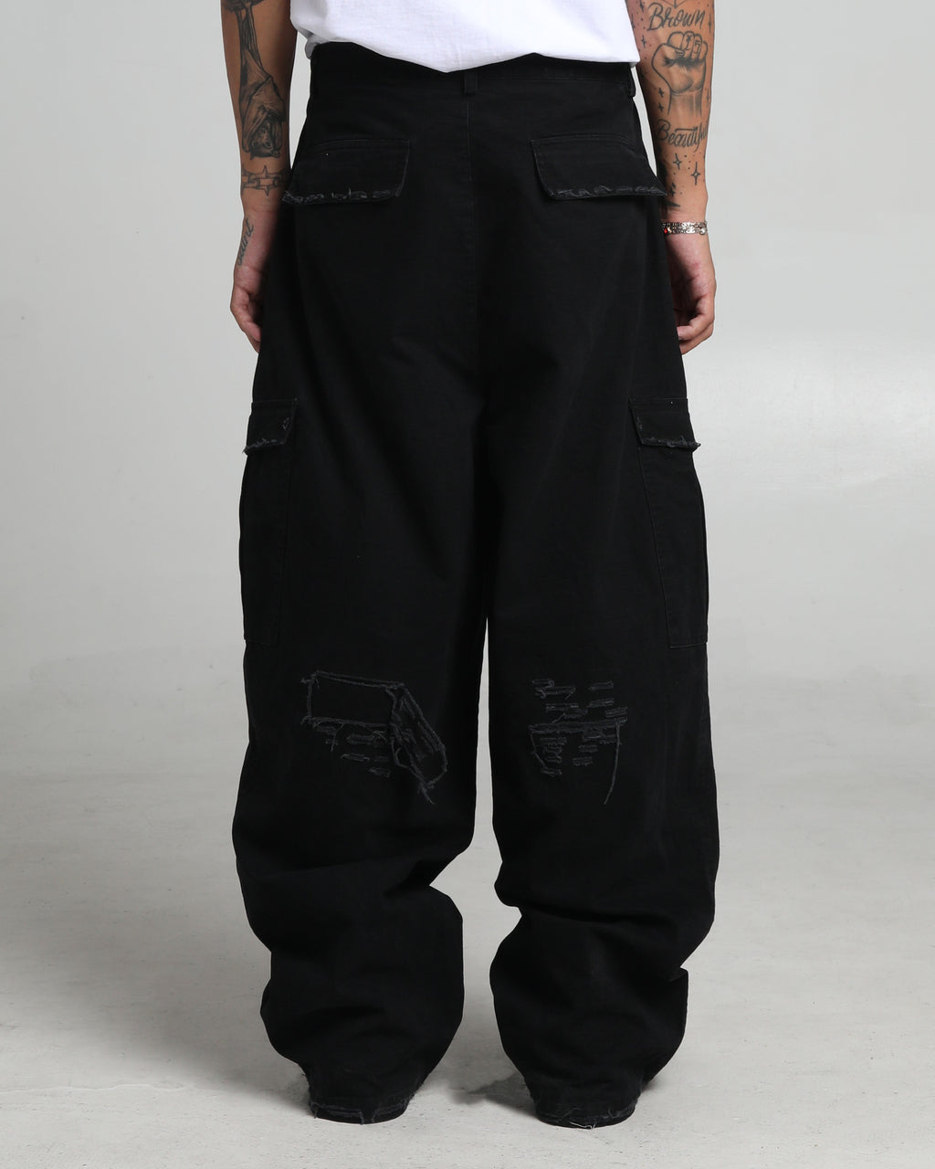 Shredded Cargo Pant